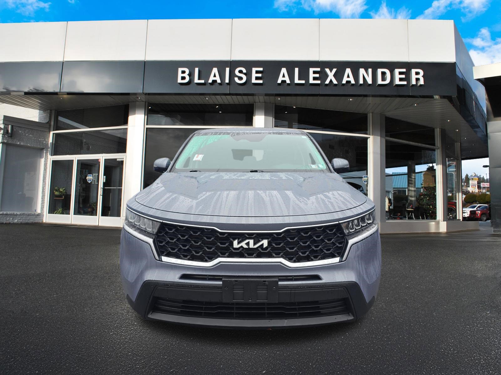 Used 2023 Kia Sorento LX AWD/4WD image 8