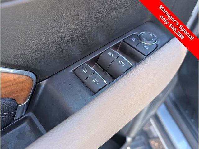 Used 2024 GMC Canyon Denali image 17