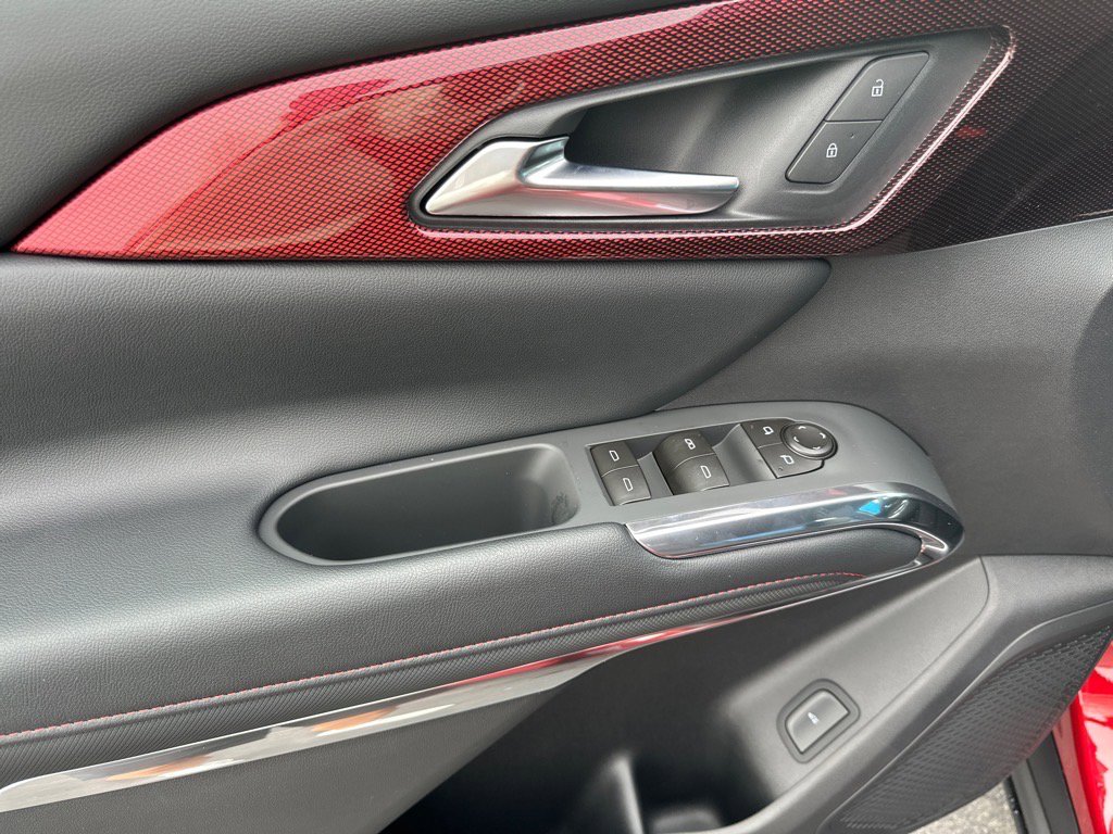 New 2026 Chevrolet Traverse Z71 w/ Driver Confidence Package image 10