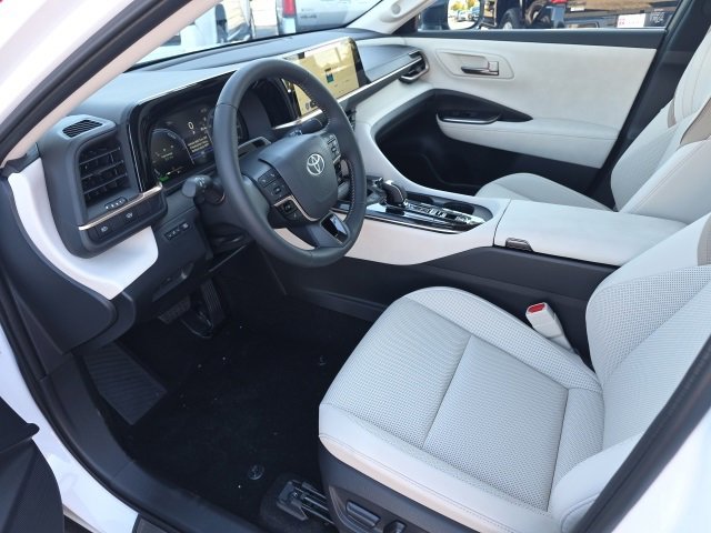 New 2026 Toyota Crown Limited image 8