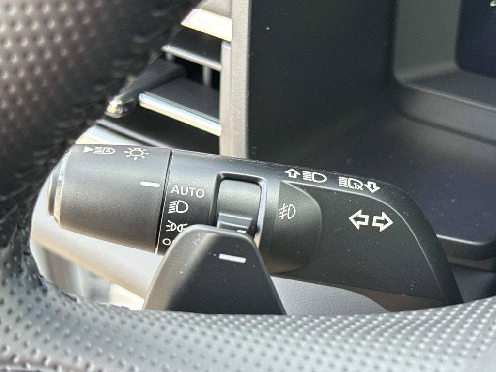 New 2026 Mitsubishi Outlander SEL image 39