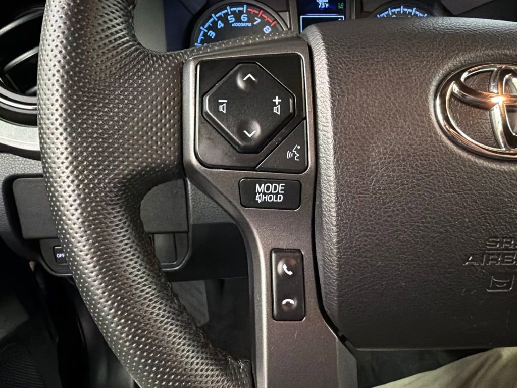 Used 2022 Toyota Tacoma TRD Off-Road w/ TRD Premium Off Road Package AWD/4WD image 21
