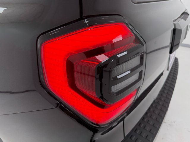 Used 2025 Toyota 4Runner Limited image 36