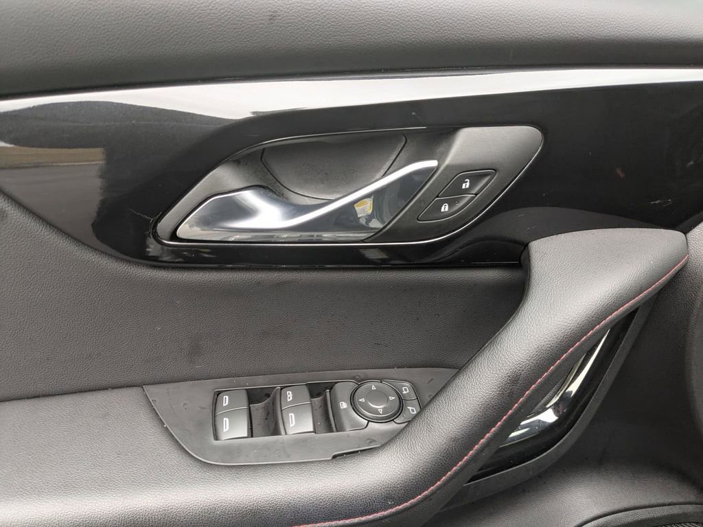 Used 2025 Chevrolet Blazer RS image 13