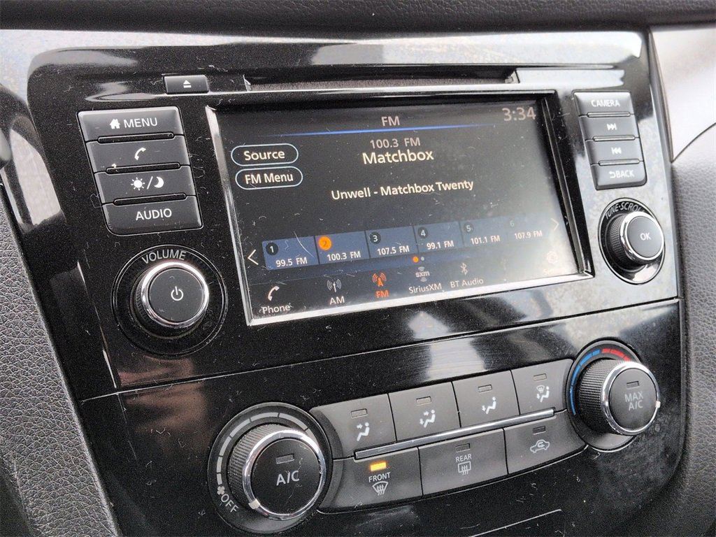 Used 2020 Nissan Rogue Sport S w/ Appearance Package image 12