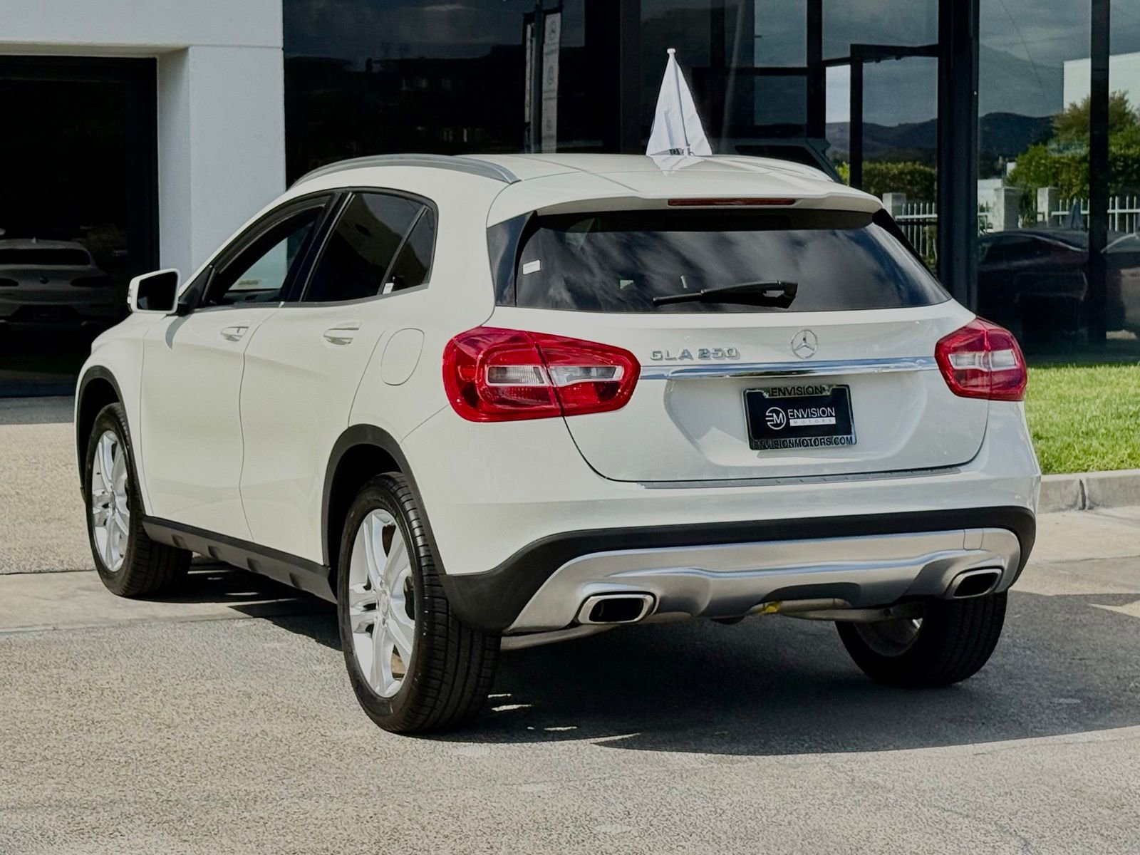 Used 2017 Mercedes-Benz GLA 250 w/ Premium Package image 10