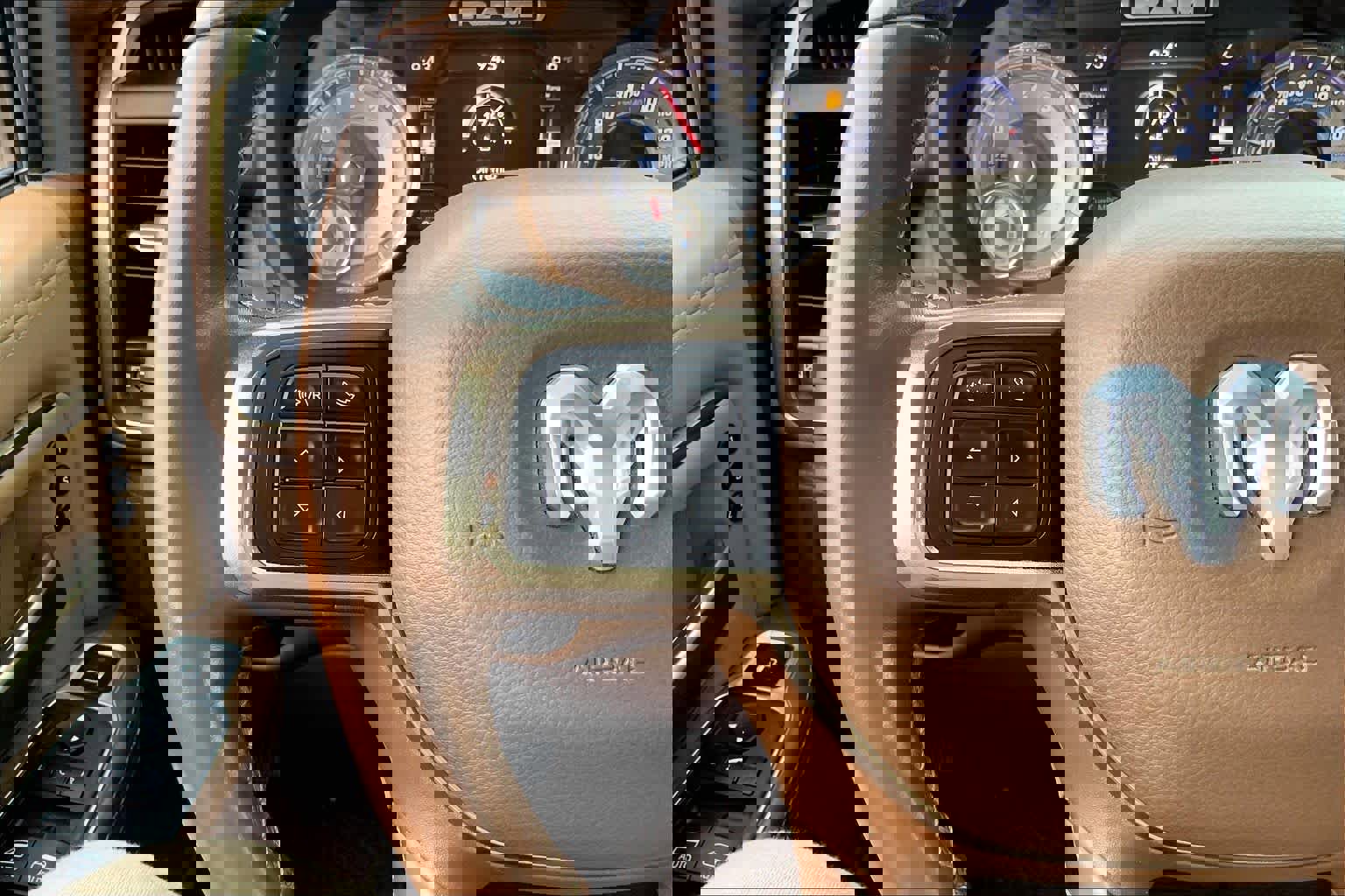 Used 2022 RAM 2500 Limited image 23