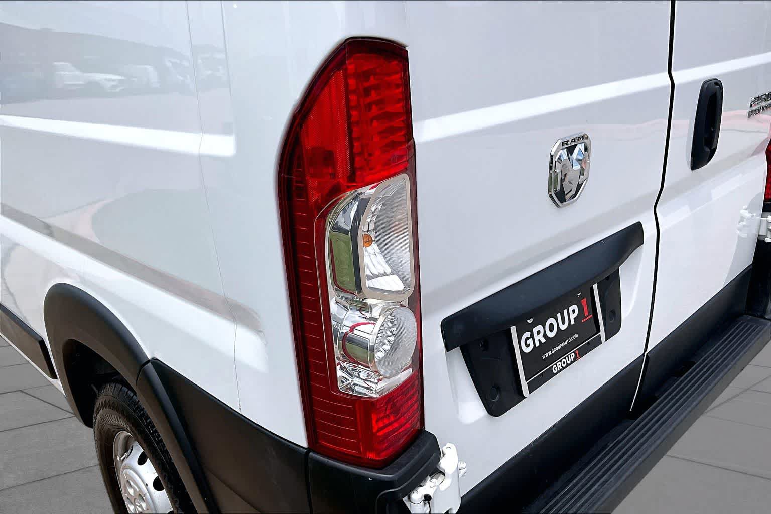 Used 2025 RAM ProMaster 2500 w/ Convenience Group FWD image 26