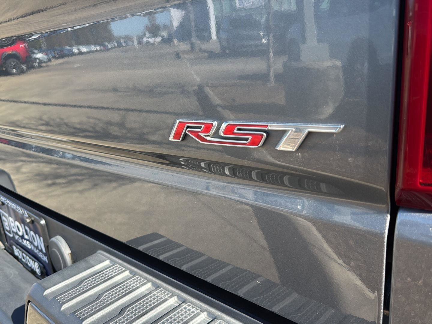 Used 2020 Chevrolet Silverado 1500 RST w/ Texas Edition image 12