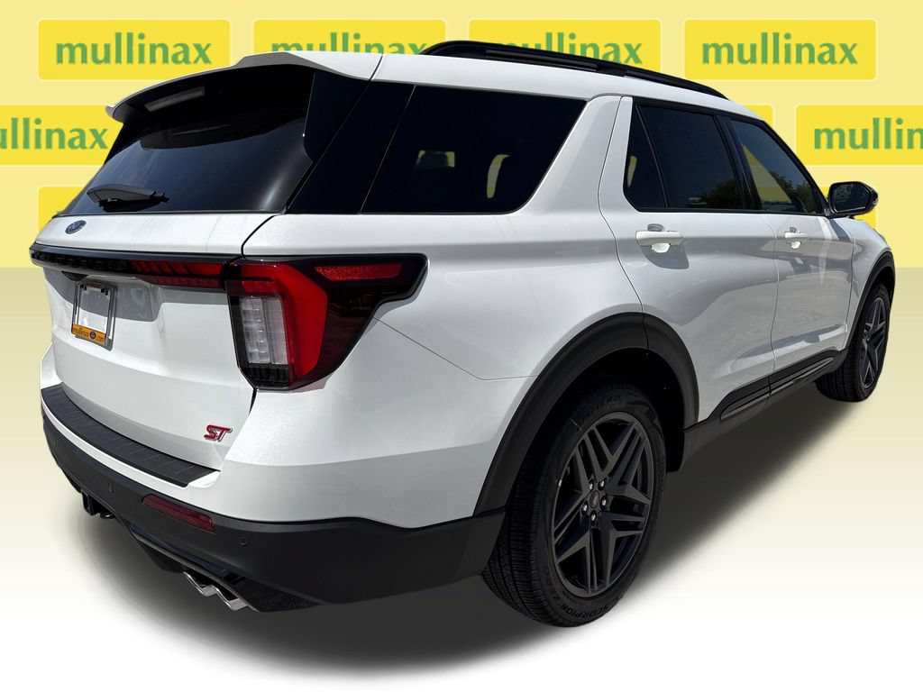 New 2026 Ford Explorer ST RWD image 15