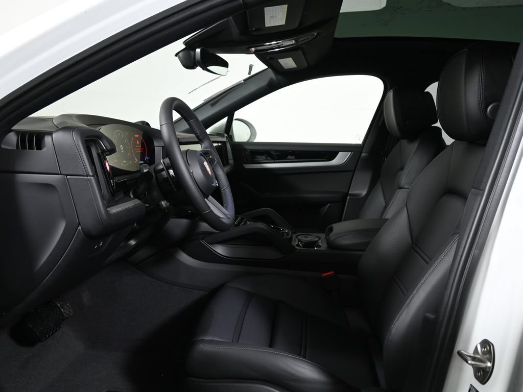 Used 2026 Porsche Cayenne Coupe AWD/4WD image 5