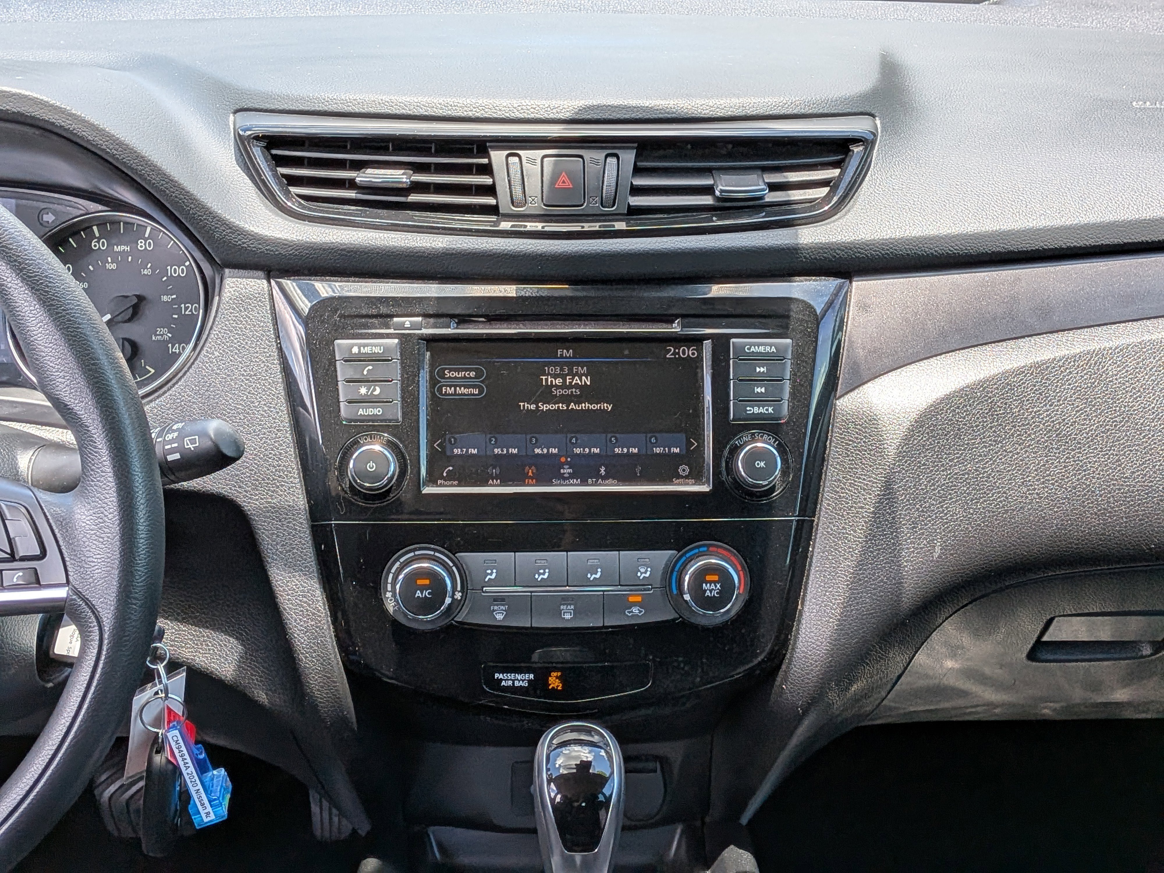 Used 2020 Nissan Rogue Sport S FWD image 18