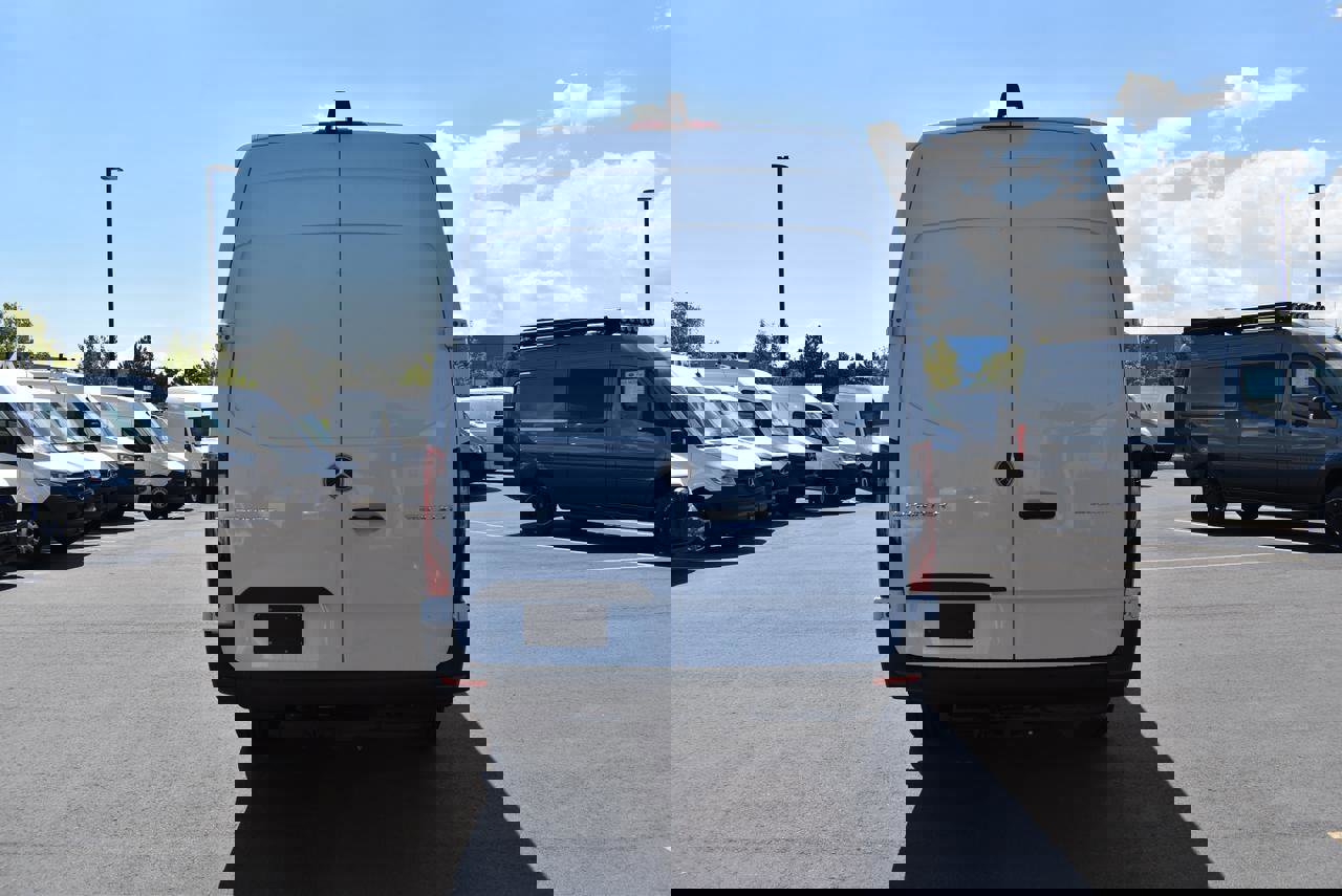New 2025 Mercedes-Benz Sprinter 3500 image 6