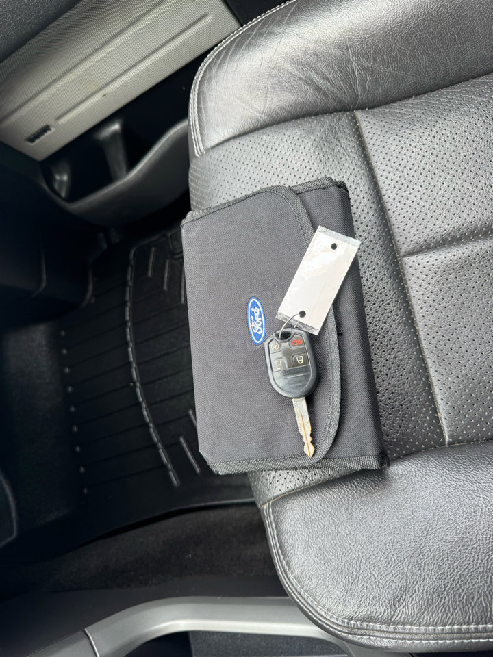 Used 2013 Ford F150 FX4 w/ Luxury Equipment Group image 46