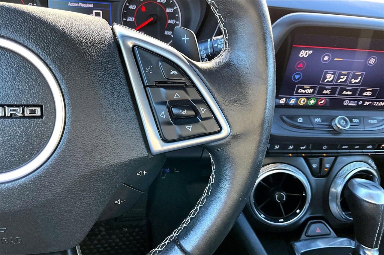Used 2021 Chevrolet Camaro LT image 27