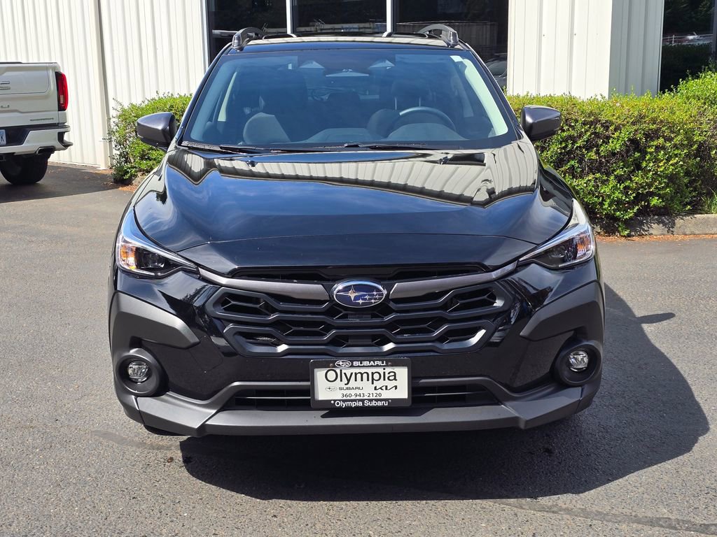 Used 2025 Subaru Crosstrek 2.0i Premium AWD/4WD image 2