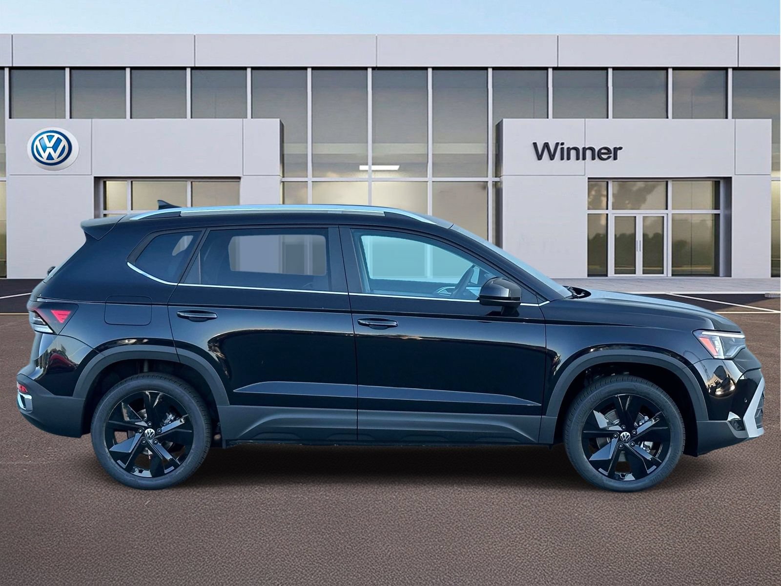 New 2026 Volkswagen Taos SE FWD image 6