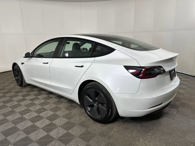 Used 2023 Tesla Model 3 Standard Range image 5
