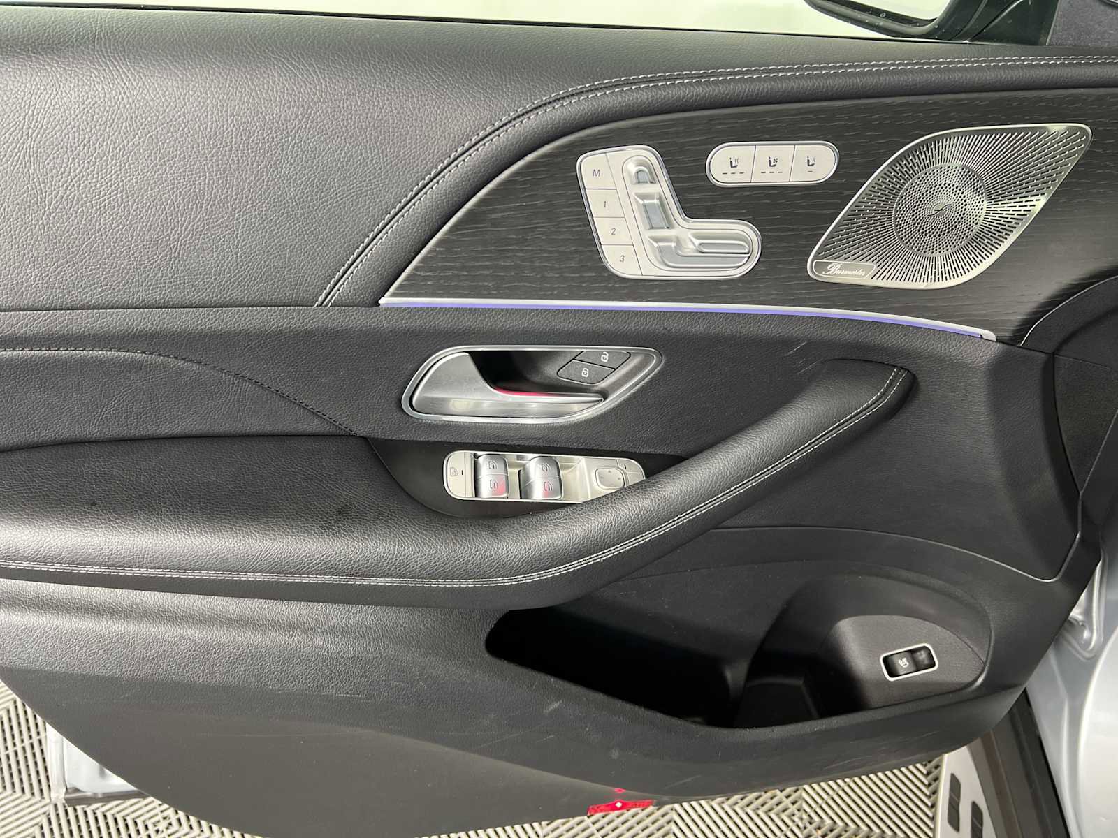 Used 2024 Mercedes-Benz GLE 450 4MATIC image 6