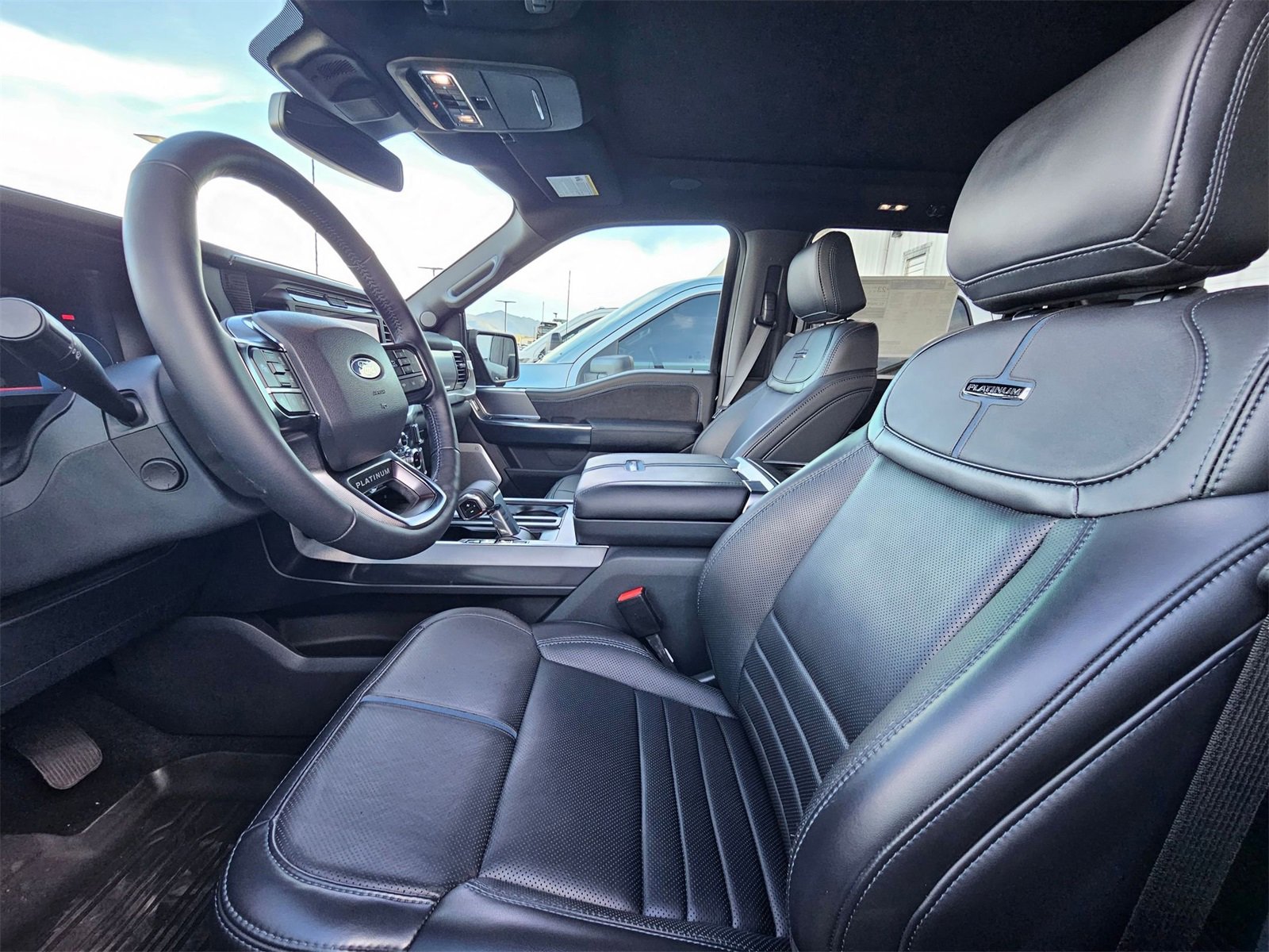 New 2025 Ford F150 Platinum w/ Equipment Group 702A High image 9