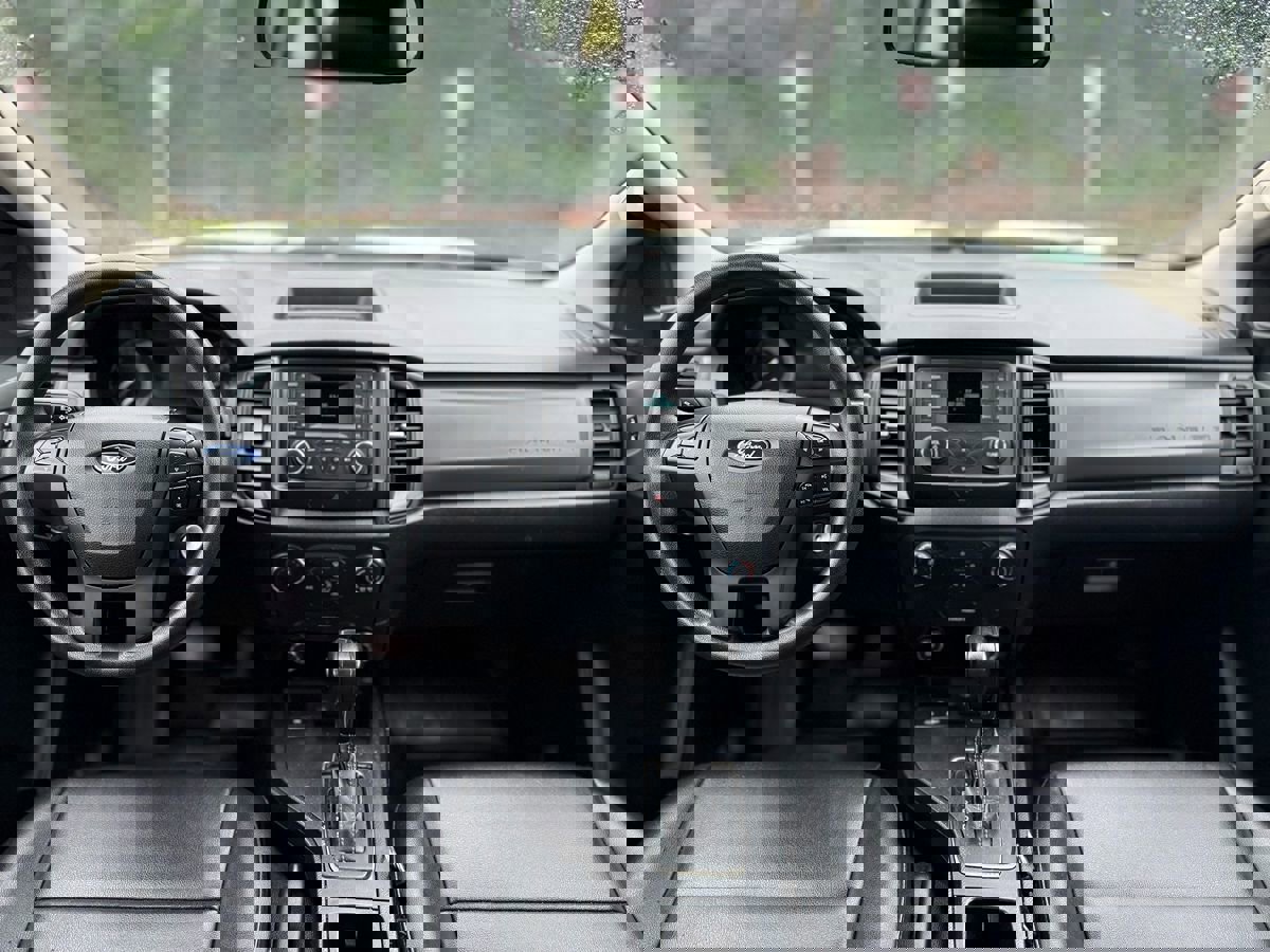 Used 2020 Ford Ranger XL image 26