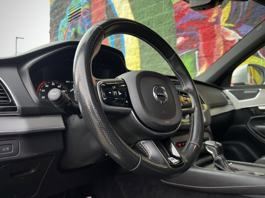 Used 2016 Volvo XC90 T6 R-Design w/ Protection Package Plus image 15