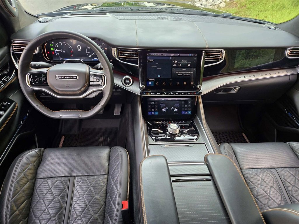 Used 2024 Jeep Grand Wagoneer Series III w/ Rear Seat Video Group 1 image 10