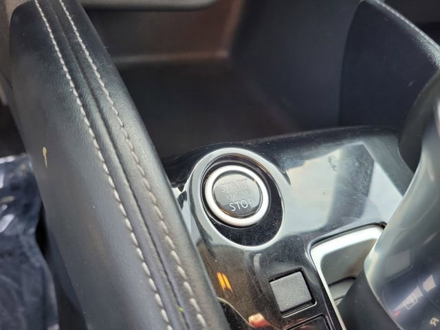 Used 2020 Nissan Kicks SV image 23