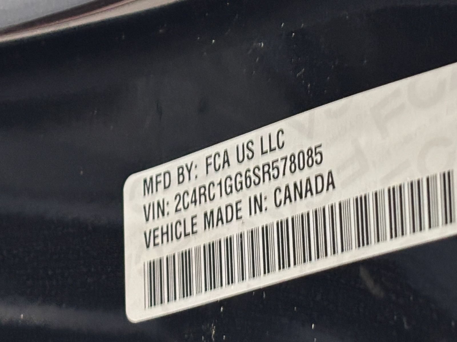 Used 2025 Chrysler Pacifica Limited FWD image 34