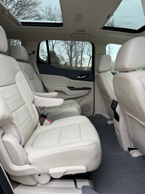 Used 2023 GMC Acadia Denali w/ Denali Ultimate Package image 23