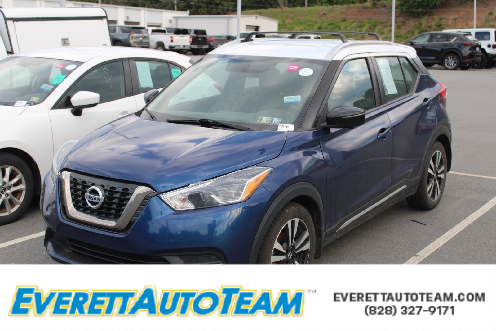Used 2018 Nissan Kicks SR w/ Premium Package image 1