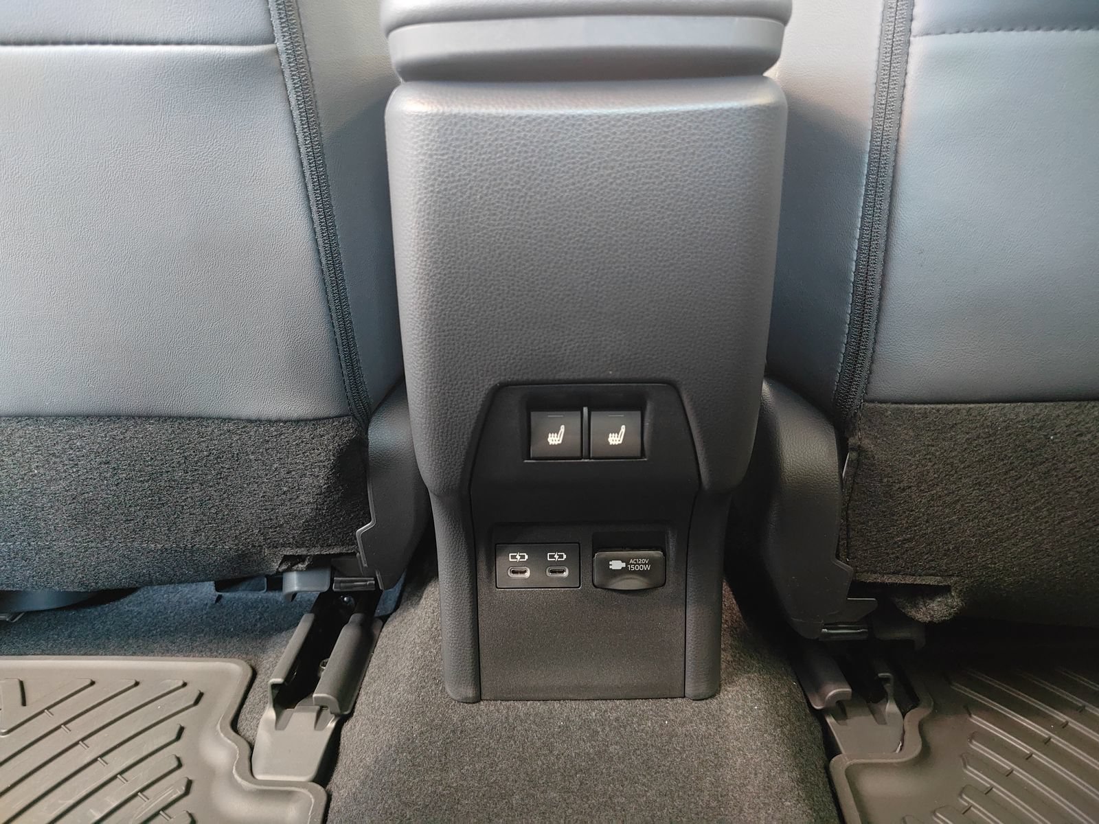 New 2026 Toyota Prius Plug-In Hybrid w/ Limited Premium Package FWD image 28