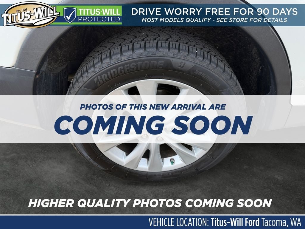 Used 2014 Toyota RAV4 Limited w/ Technology Package AWD/4WD image 5