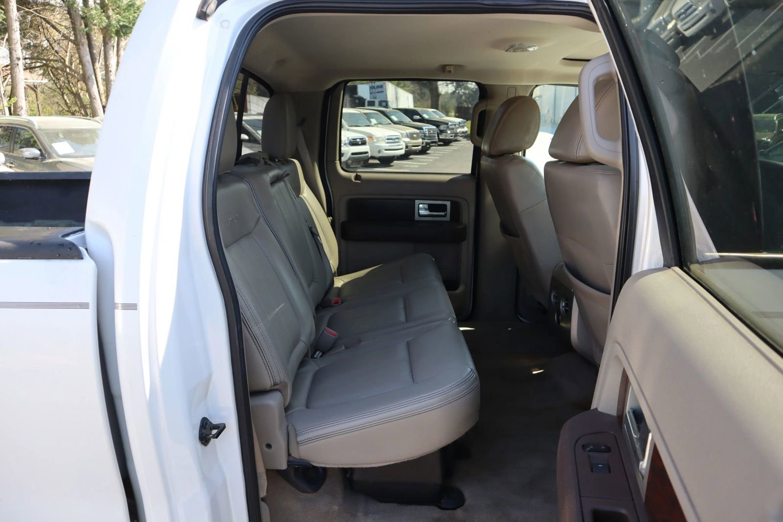 Used 2010 Ford F150 Platinum AWD/4WD image 19
