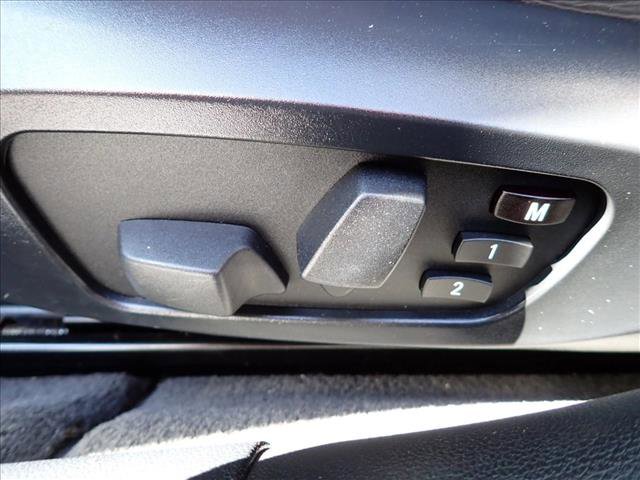 Used 2006 BMW 330xi Sedan AWD/4WD image 11