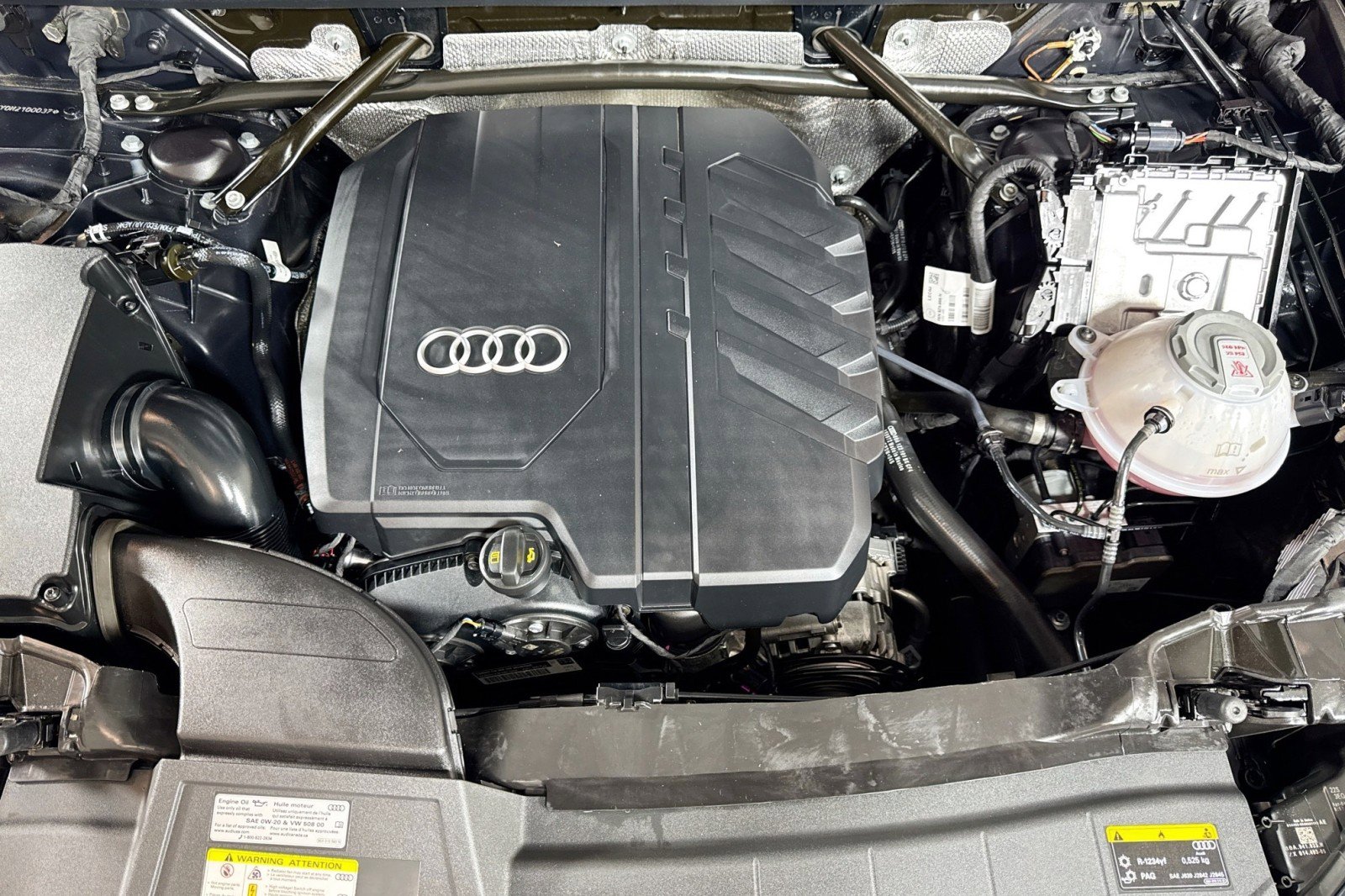 Used 2022 Audi Q5 2.0T Premium w/ Convenience Package image 29