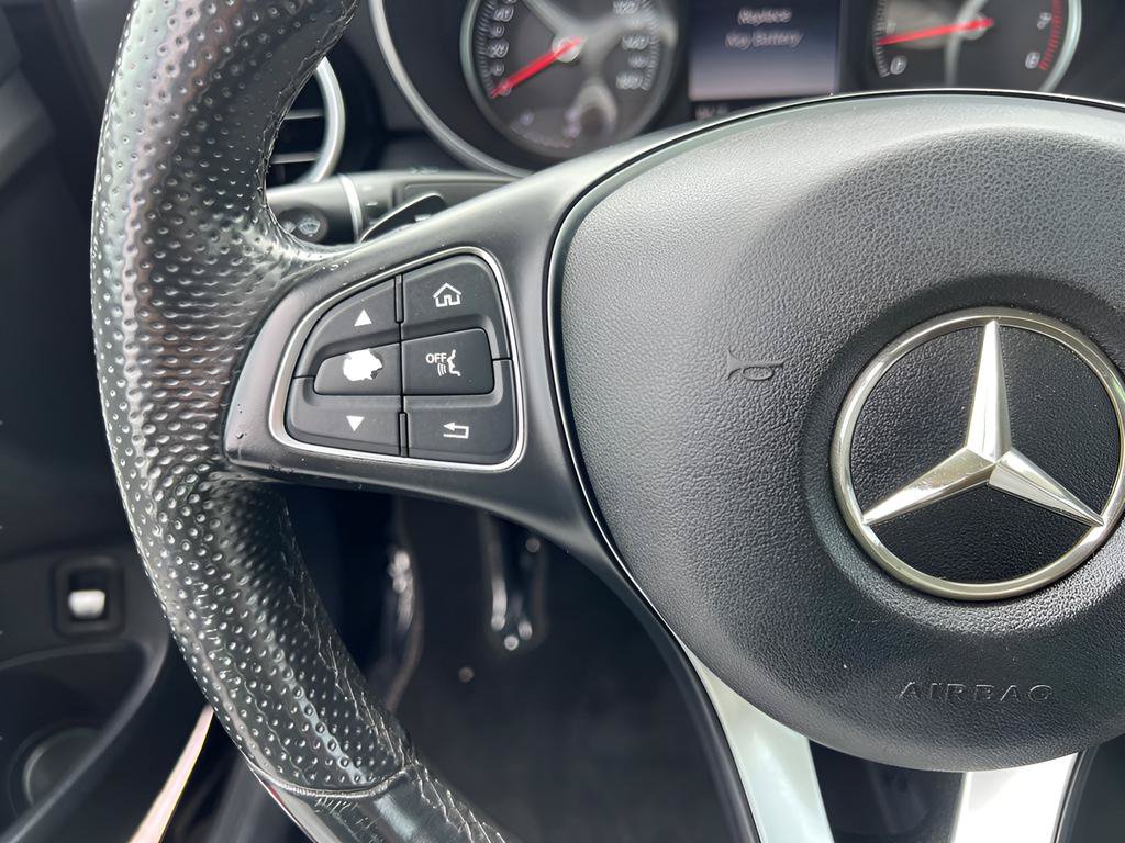 Used 2015 Mercedes-Benz C 300 4MATIC Sedan image 38