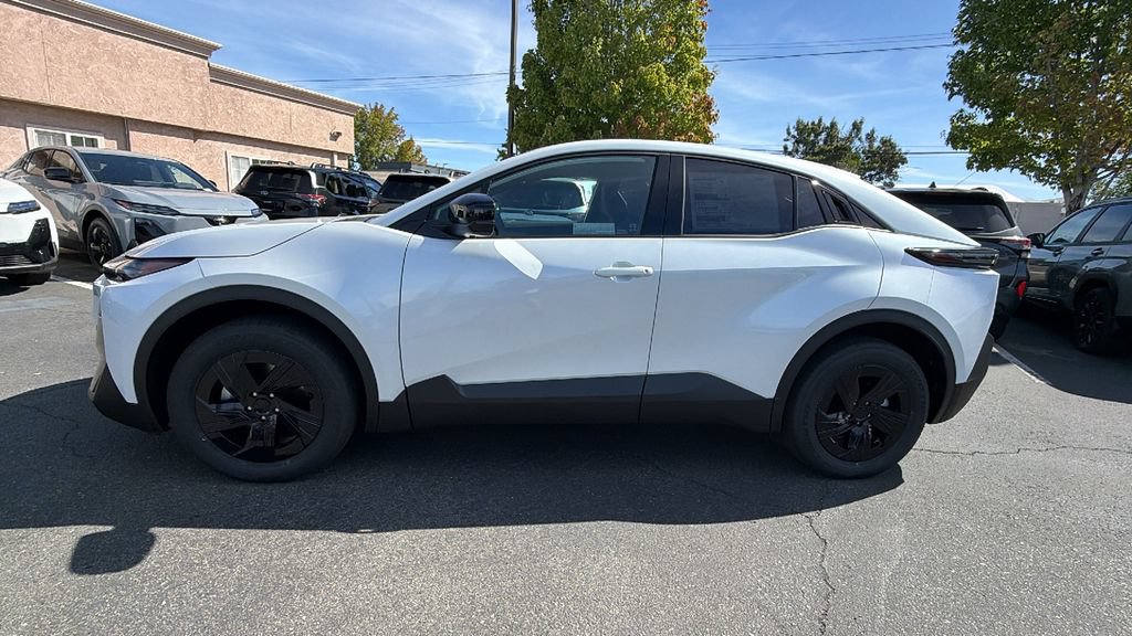 New 2026 Subaru Uncharted Premium FWD image 7