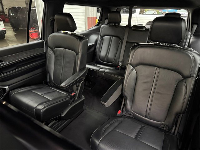 Used 2022 Jeep Wagoneer Series III w/ Premium Group I image 13