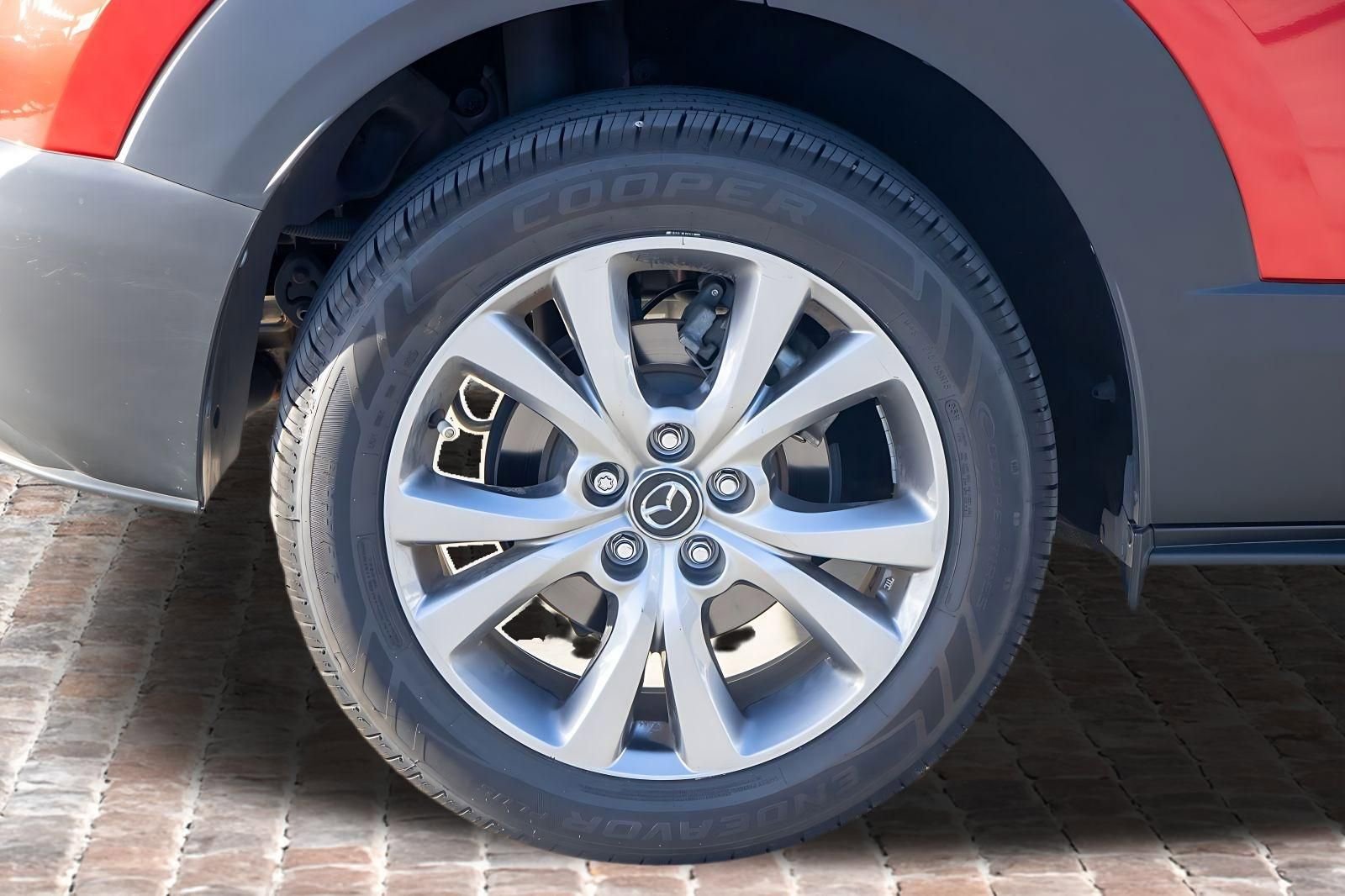 Used 2023 MAZDA CX-30 AWD 2.5 S w/ Select Package image 35