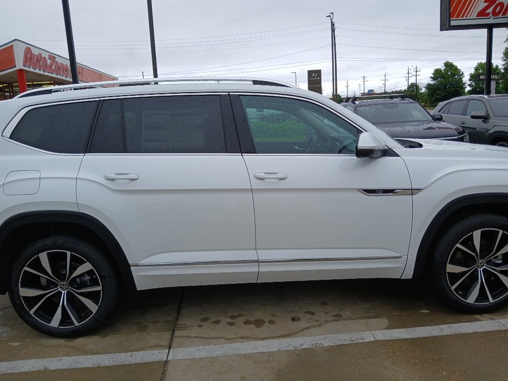 New 2026 Volkswagen Atlas SEL Premium R-Line AWD/4WD image 5