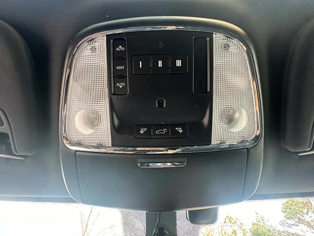 Used 2016 BMW 640i Gran Coupe image 27