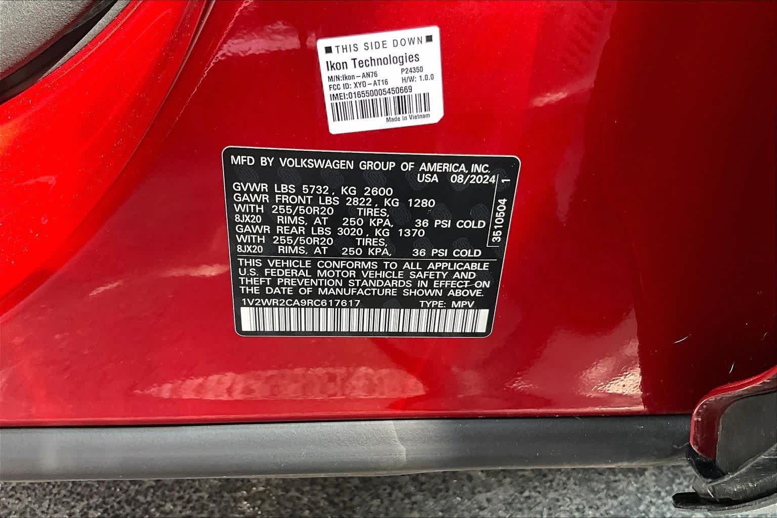 Used 2024 Volkswagen Atlas SE FWD image 34