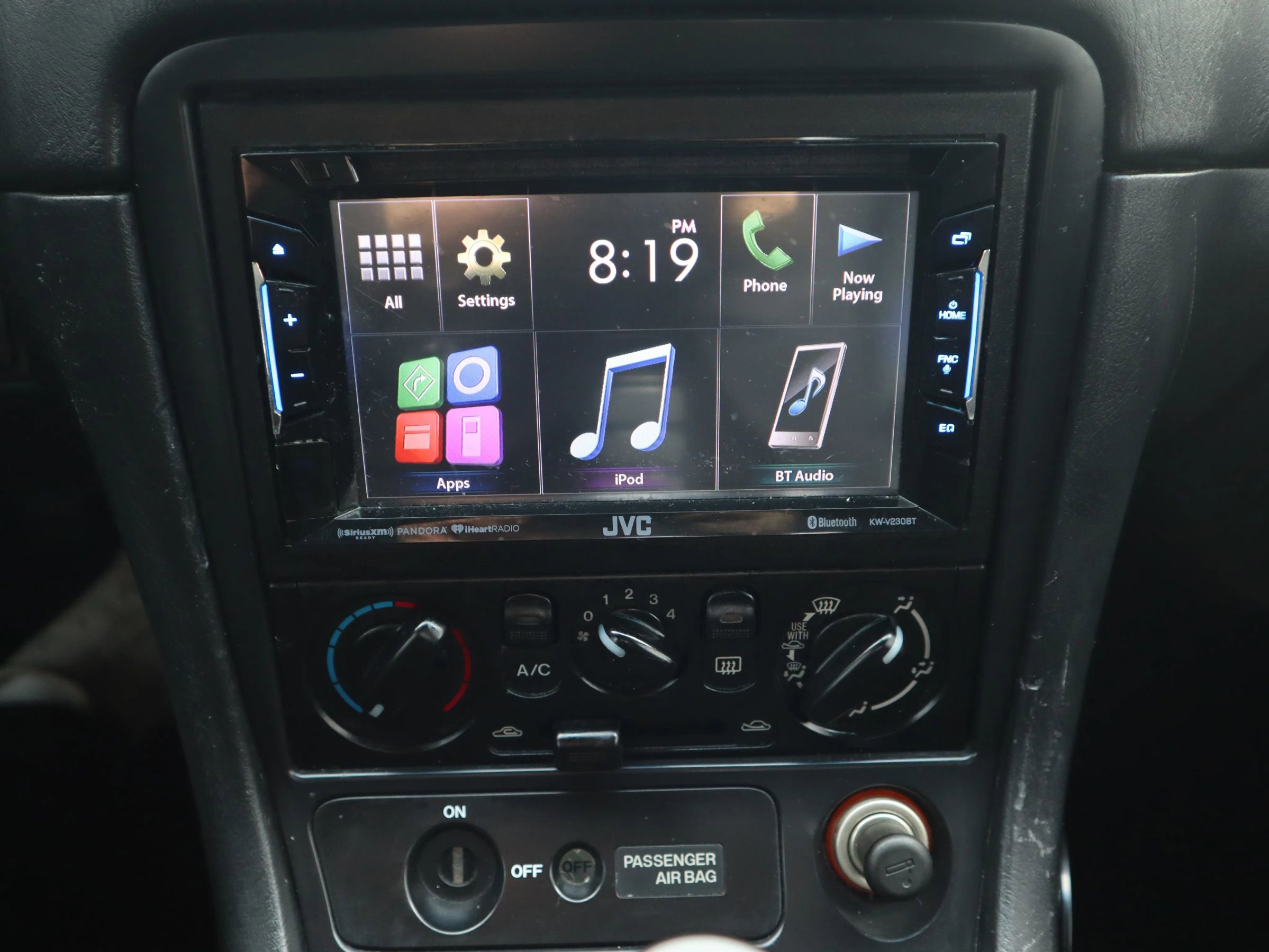 Used 2002 MAZDA MX-5 Miata image 22