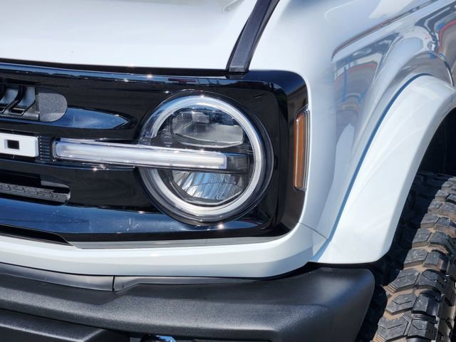 Used 2025 Ford Bronco Outer Banks AWD/4WD image 9