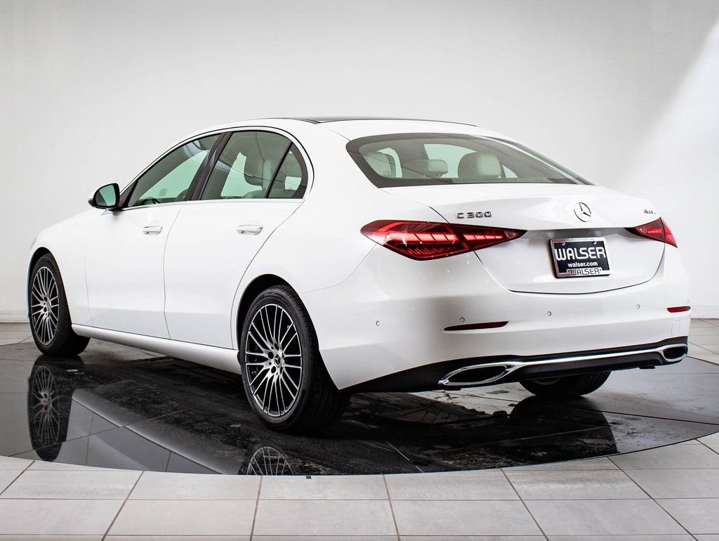 Used 2025 Mercedes-Benz C 300 4MATIC Sedan image 6