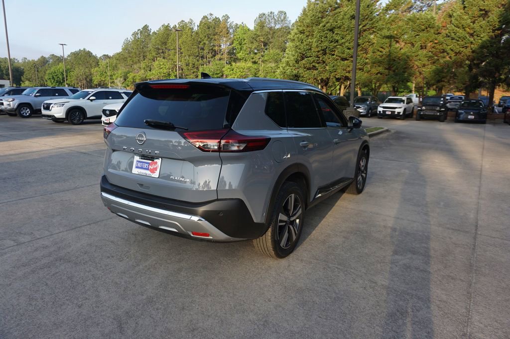 Used 2023 Nissan Rogue Platinum FWD image 22