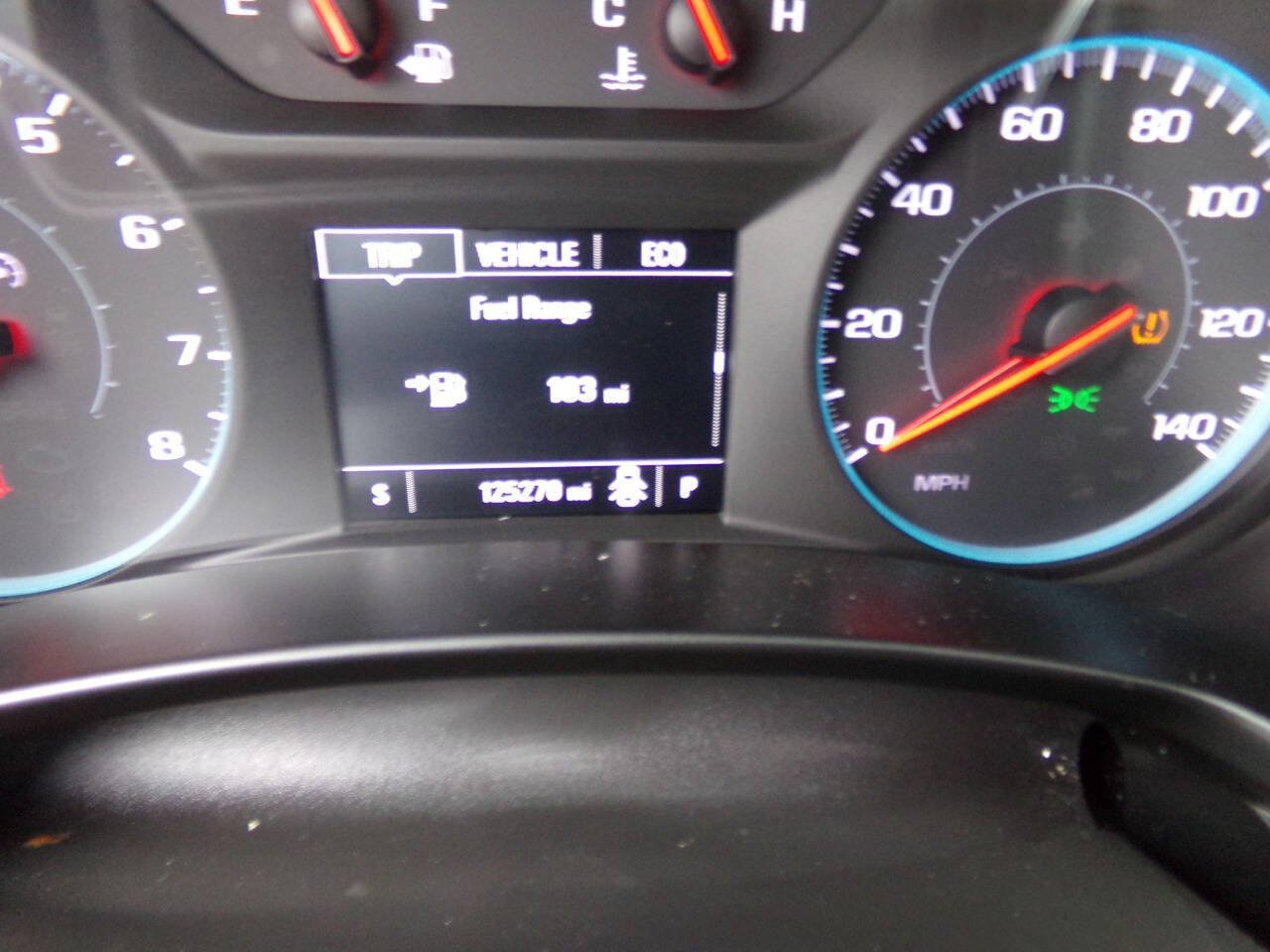 Used 2018 Chevrolet Equinox LT FWD image 25