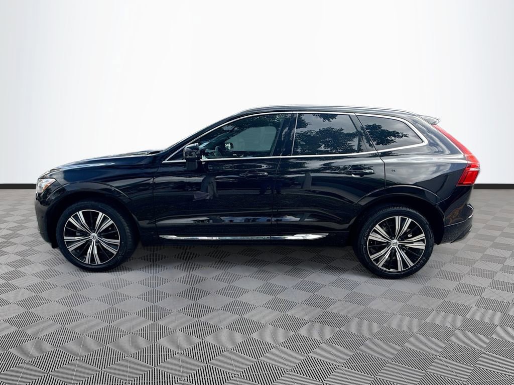 Used 2023 Volvo XC60 B5 Plus w/ Protection Package Premier image 9