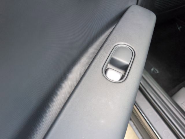 New 2026 Hyundai Ioniq 5 SE image 12